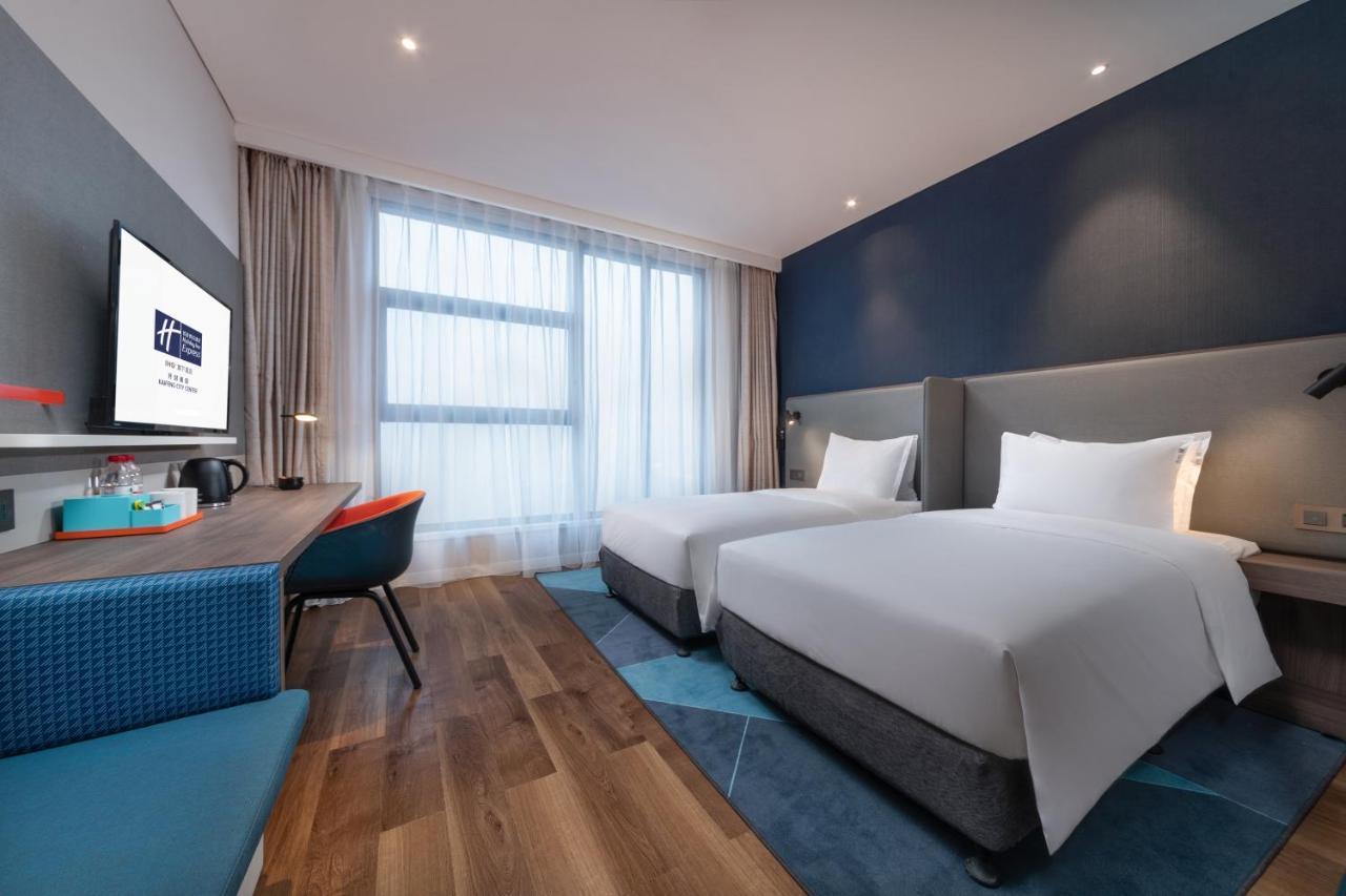 Holiday Inn Express Kaifeng City Center By Ihg Esterno foto