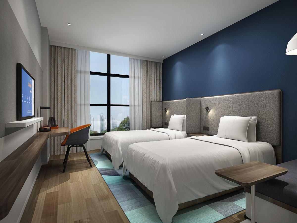 Holiday Inn Express Kaifeng City Center By Ihg Esterno foto